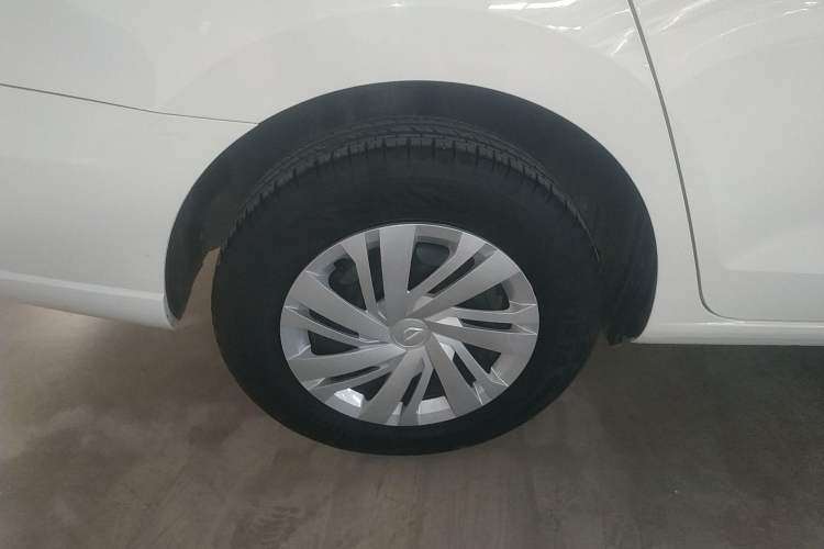 Used Jetta VA3 2020 1.5L Automatic "Upward Life" Edition Right Rear Wheel Hub