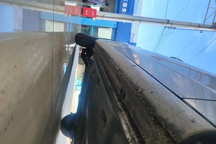 Used Jetta VA3 2020 1.5L Automatic "Upward Life" Edition Right Side Sill