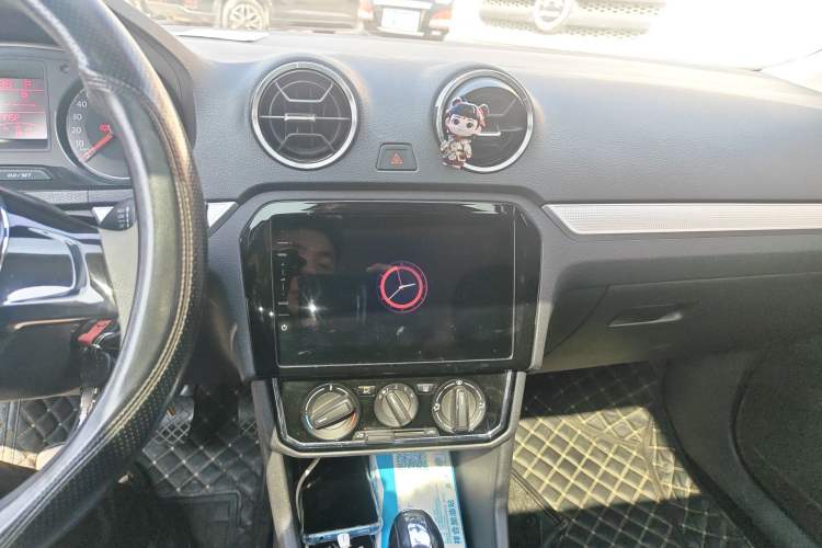 Used Jetta VA3 2021 1.5L Automatic Enjoyment Edition Audio And AC Panel
