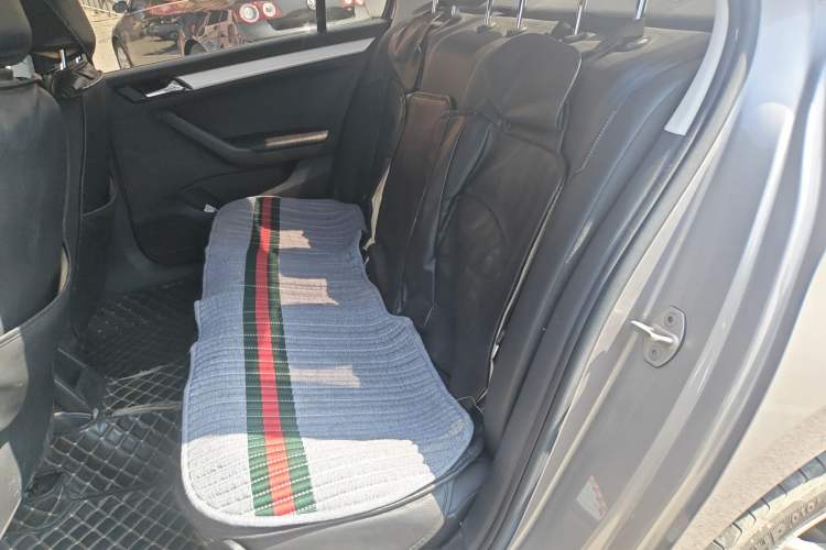 Used Jetta VA3 2021 1.5L Automatic Enjoyment Edition Left Rear Seat