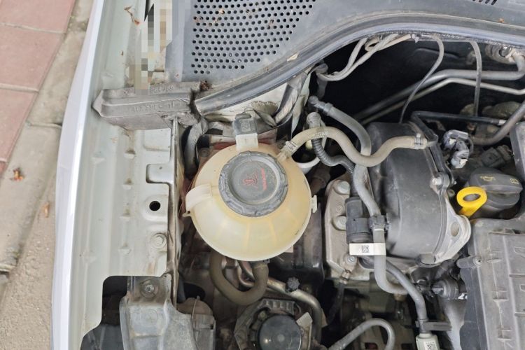 Used Jetta VA3 2021 1.5L Automatic "Upward Journey" Edition Engine Bay Right