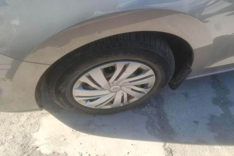 Used Jetta VA3 2021 1.5L Automatic "Upward Journey" Edition Left Front Wheel Hub