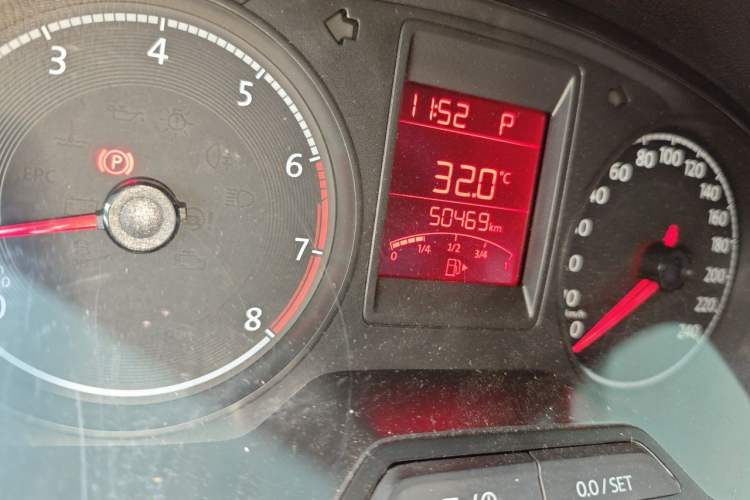 Used Jetta VA3 2021 1.5L Automatic "Upward Journey" Edition Odometer Close Up