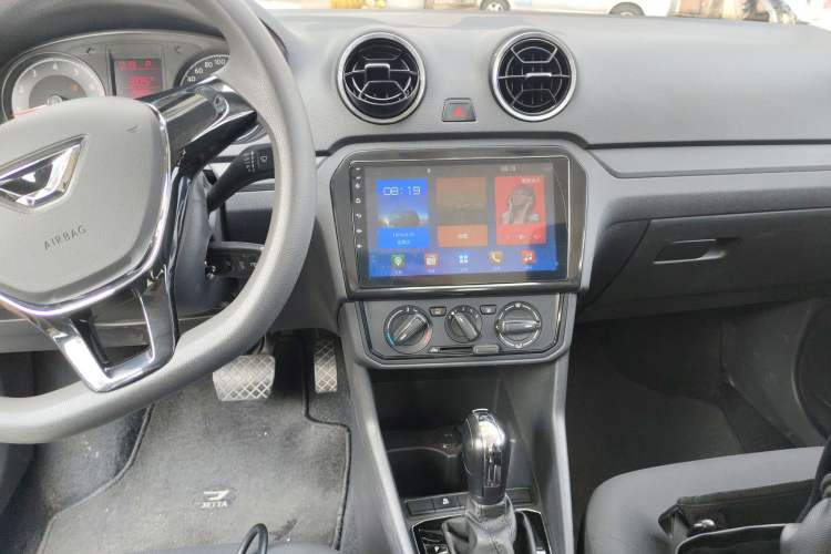 Used Jetta VA3 2021 1.5L Automatic "Upward Journey" Edition Audio And AC Panel