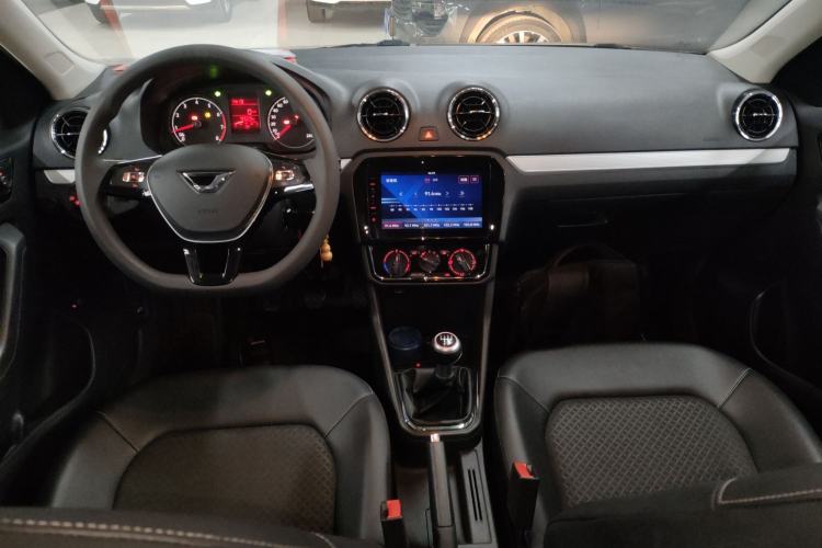 Used Jetta VA3 2021 1.5L Manual Enjoyment Edition Center Console