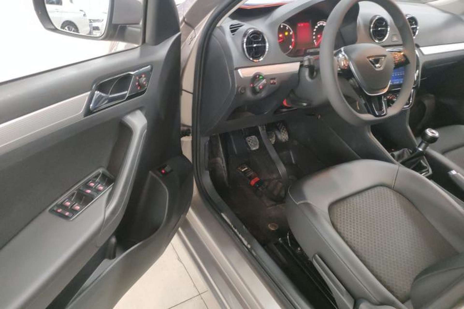 Used Jetta VA3 2021 1.5L Manual Enjoyment Edition Driver Seat