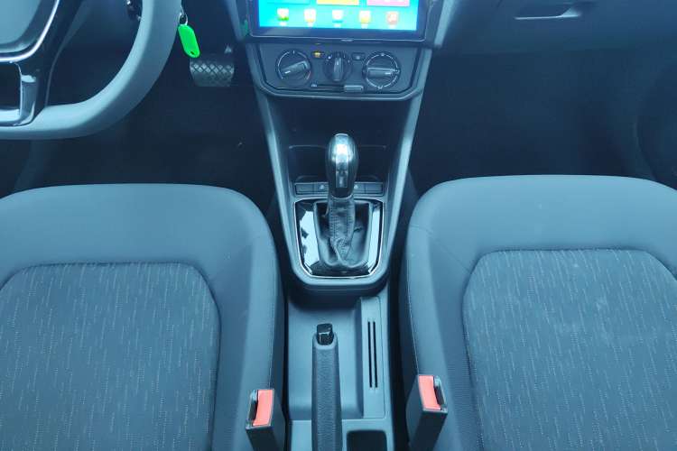 Used Jetta VA3 2021 1.5L Automatic "Upward Journey" Edition Gear Lever