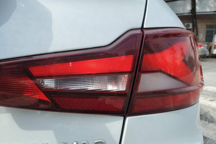 Used Jetta VA3 2021 1.5L Automatic "Upward Journey" Edition Right Rear Taillight