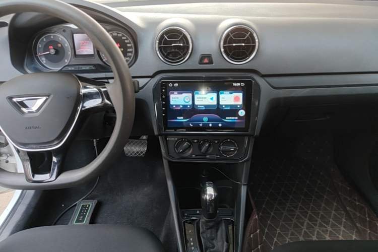 Used Jetta VA3 2021 1.5L Automatic "Upward Journey" Edition Audio And AC Panel