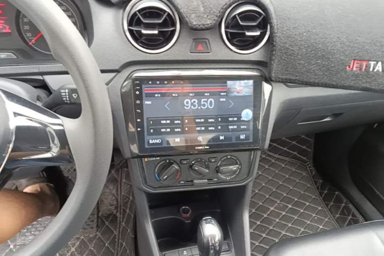 Used Jetta VA3 2021 1.5L Automatic "Upward Journey" Edition Audio And AC Panel