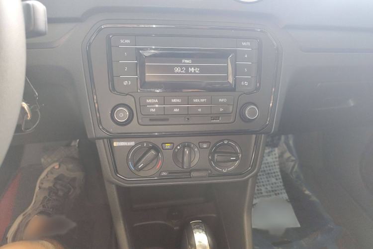 Used Jetta VA3 2021 1.5L Automatic "Upward Journey" Edition Audio And AC Panel