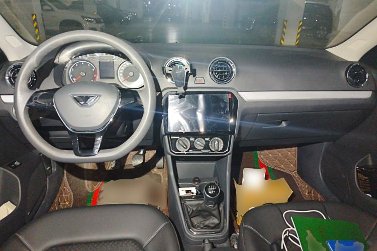 Used Jetta VA3 2021 1.5L Manual Enjoyment Edition Center Console