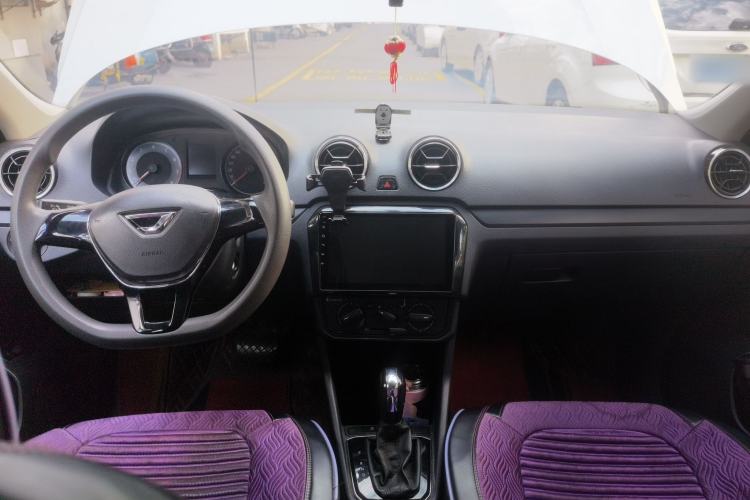 Used Jetta VA3 2021 1.5L Automatic "Upward Journey" Edition Center Console