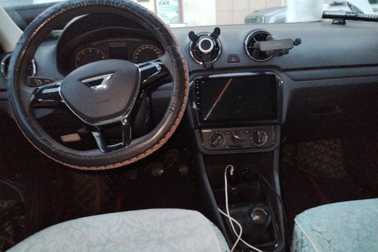 Used Jetta VA3 2021 1.5L Manual Entry-Level Version Center Console