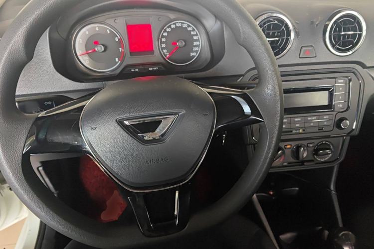 Used Jetta VA3 2021 1.5L Manual Entry-Level Version Center Console
