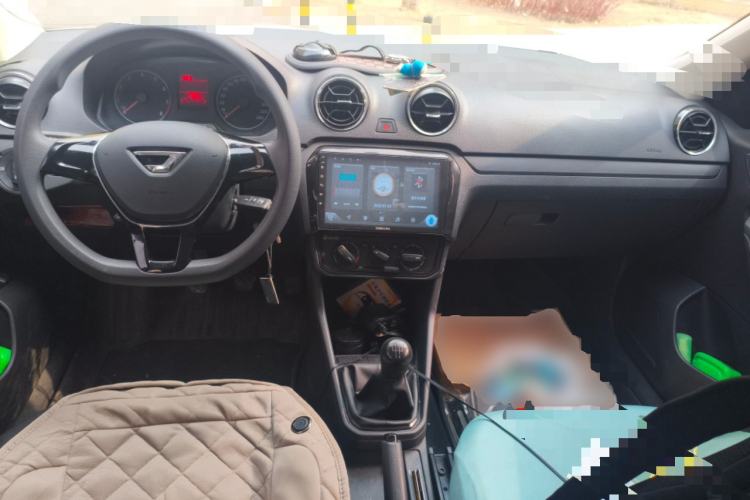 Used Jetta VA3 2021 1.5L Manual Entry-Level Version Center Console
