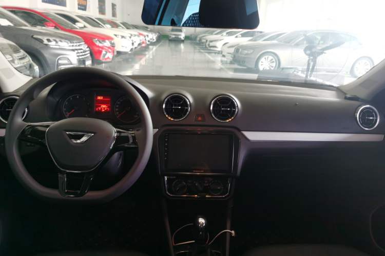 Used Jetta VA3 2021 1.5L Automatic Enjoyment Edition Center Console