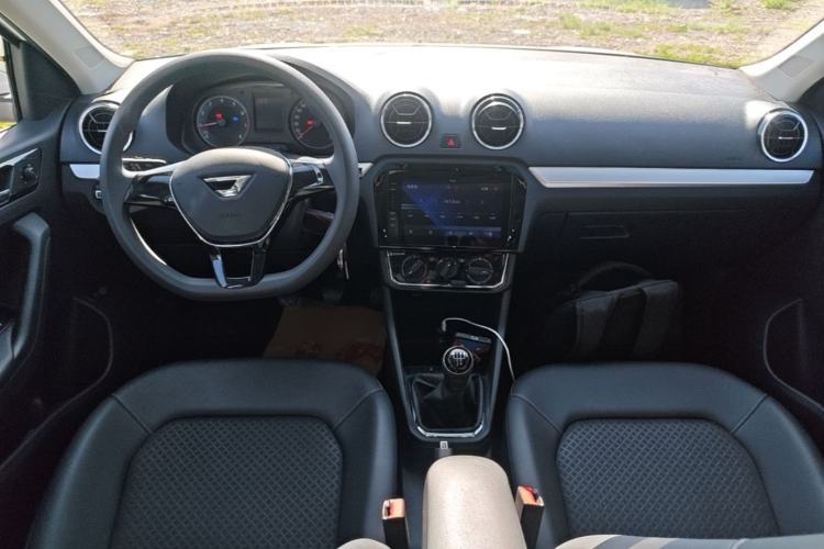 Used Jetta VA3 2021 1.5L Manual Enjoyment Edition Center Console
