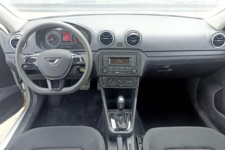 Used Jetta VA3 2021 1.5L Automatic "Upward Journey" Edition Center Console