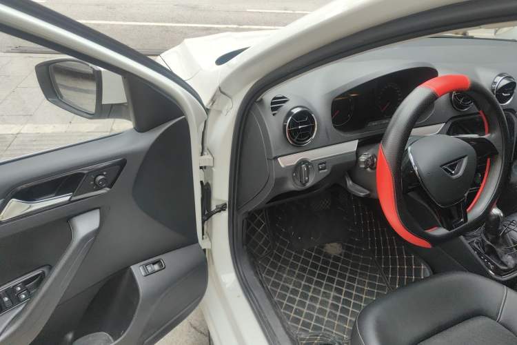 Used Jetta VA3 2021 1.5L Automatic Enjoyment Edition Driver Seat