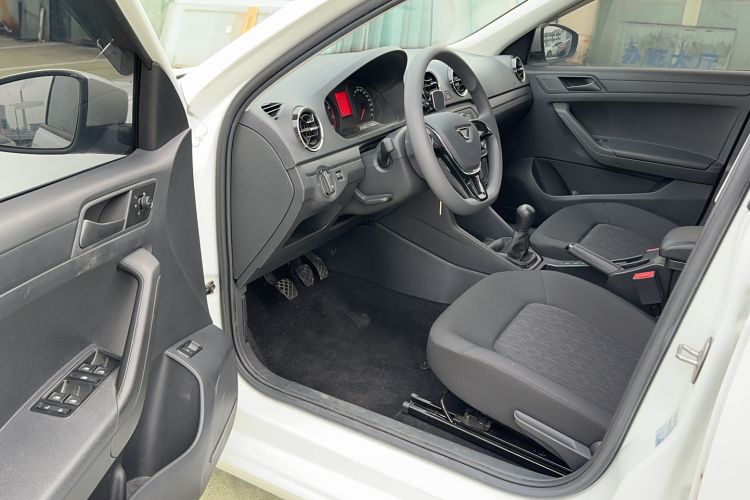 Used Jetta VA3 2021 1.5L Manual Entry-Level Version Driver Seat