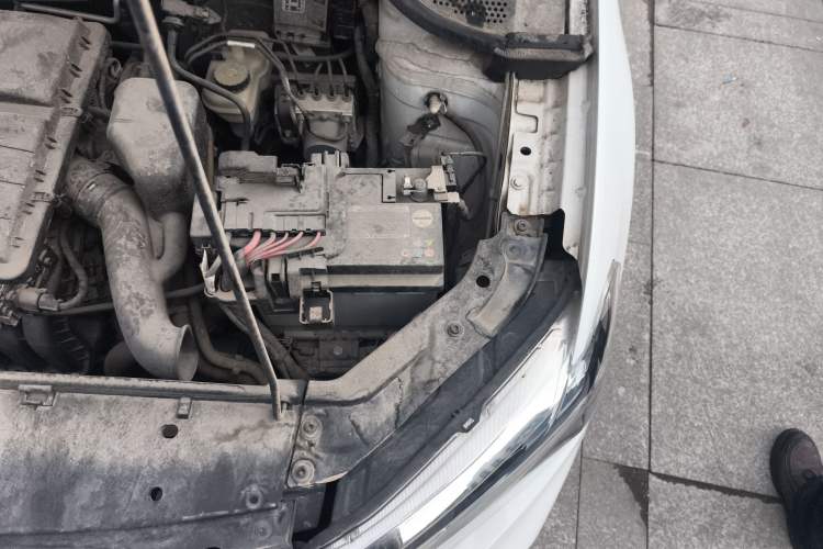 Used Jetta VA3 2021 1.5L Manual Entry-Level Version Engine Bay Left