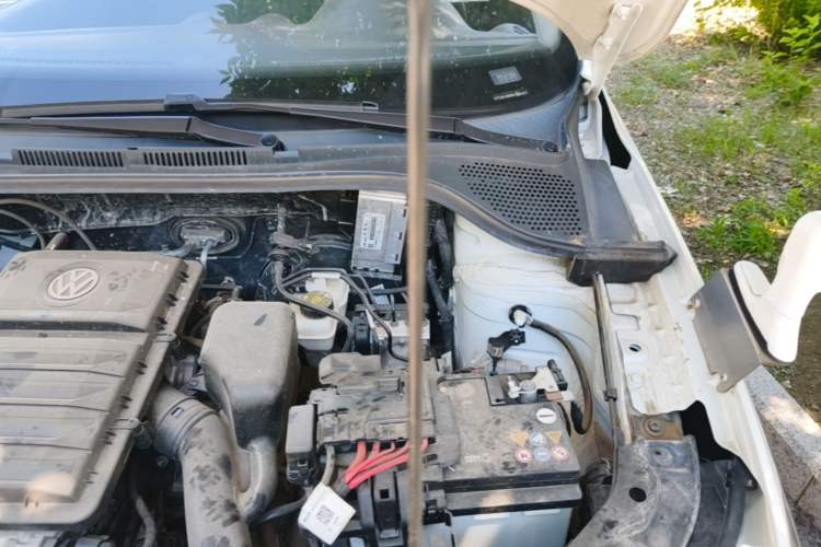 Used Jetta VA3 2021 1.5L Manual Entry-Level Version Engine Bay Left
