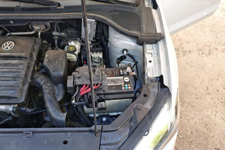 Used Jetta VA3 2021 1.5L Manual Entry-Level Version Engine Bay Left