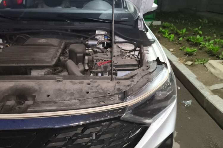 Used Jetta VA3 2021 1.5L Manual Entry-Level Version Engine Bay Left