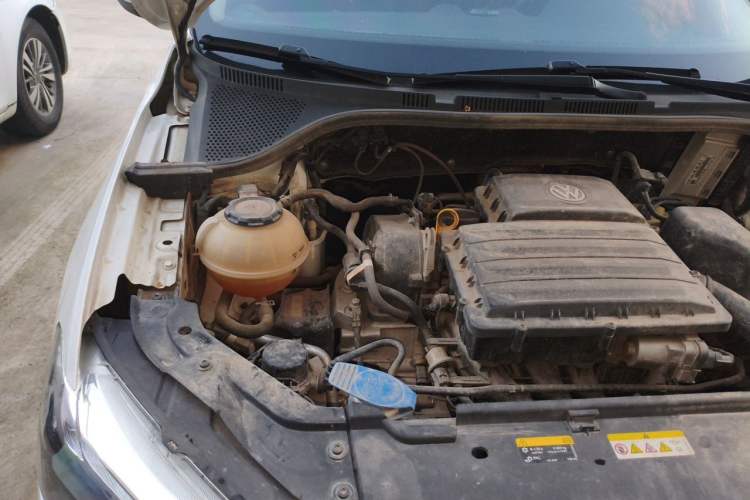 Used Jetta VA3 2021 1.5L Automatic Enjoyment Edition Engine Bay Right