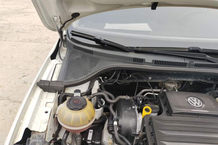 Used Jetta VA3 2021 1.5L Automatic Enjoyment Edition Engine Bay Right