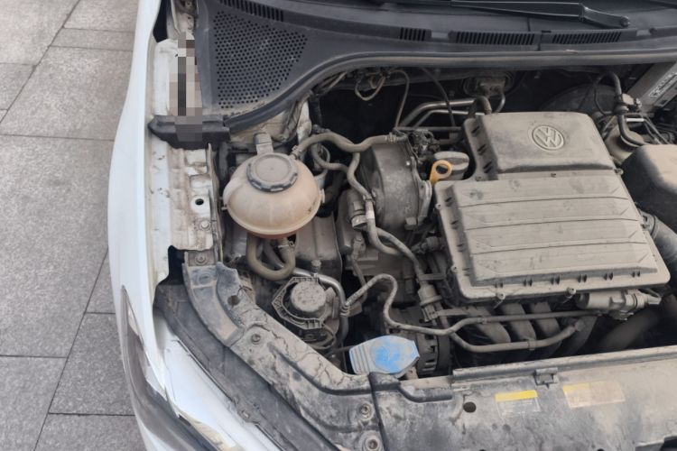 Used Jetta VA3 2021 1.5L Manual Entry-Level Version Engine Bay Right