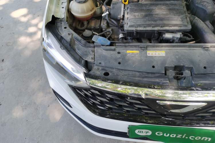 Used Jetta VA3 2021 1.5L Manual Entry-Level Version Engine Bay Right