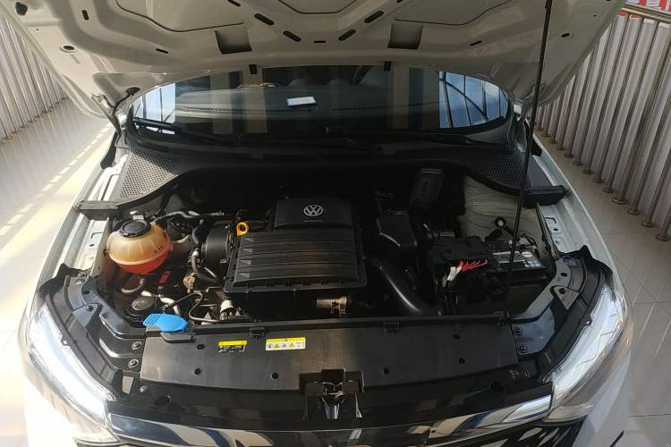 Used Jetta VA3 2021 1.5L Manual Entry-Level Version Engine Bay