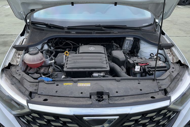 Used Jetta VA3 2021 1.5L Manual Entry-Level Version Engine Bay