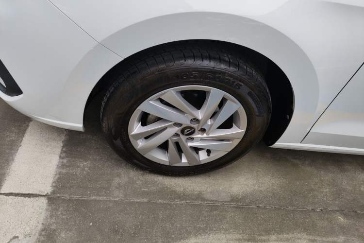 Used Jetta VA3 2021 1.5L Manual Enjoyment Edition Exterior 7