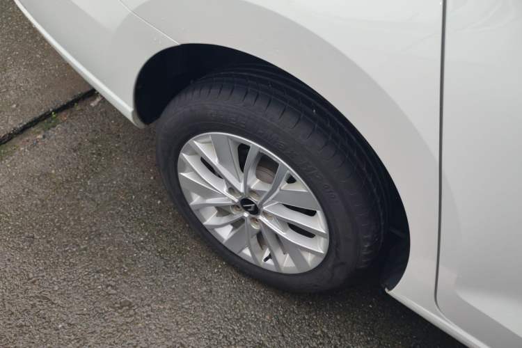 Used Jetta VA3 2021 1.5L Automatic Glory Edition Exterior 8