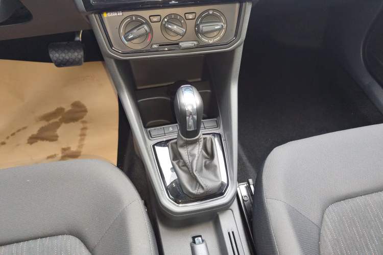 Used Jetta VA3 2021 1.5L Automatic "Upward Journey" Edition Gear Lever