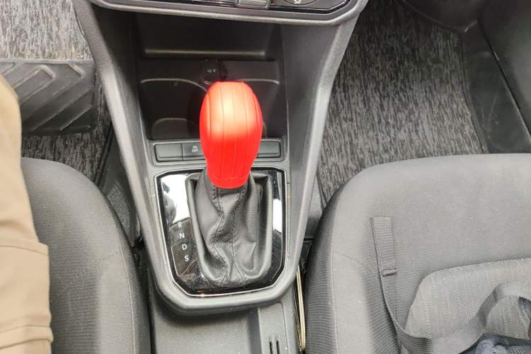 Used Jetta VA3 2021 1.5L Automatic "Upward Journey" Edition Gear Lever