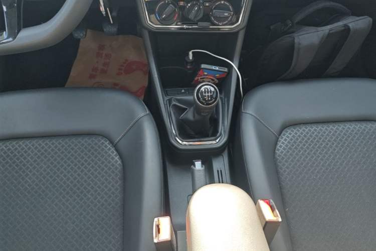 Used Jetta VA3 2021 1.5L Manual Enjoyment Edition Gear Lever