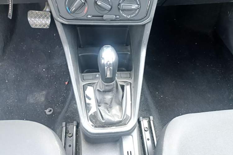 Used Jetta VA3 2021 1.5L Automatic "Upward Journey" Edition Gear Lever