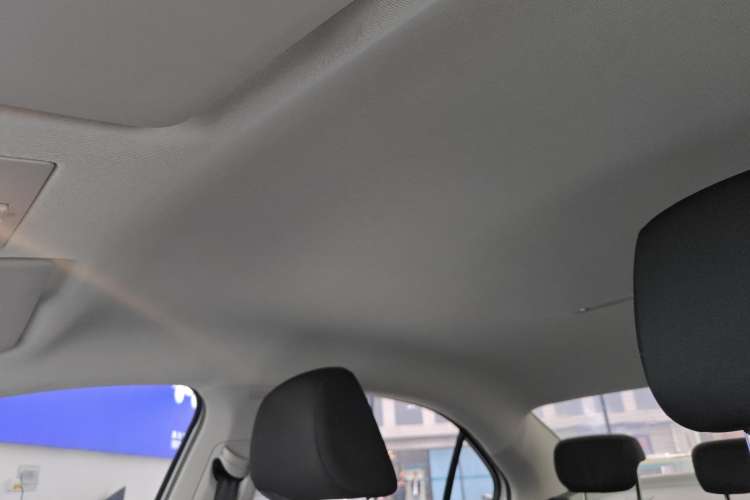 Used Jetta VA3 2021 1.5L Automatic "Upward Journey" Edition Headliner