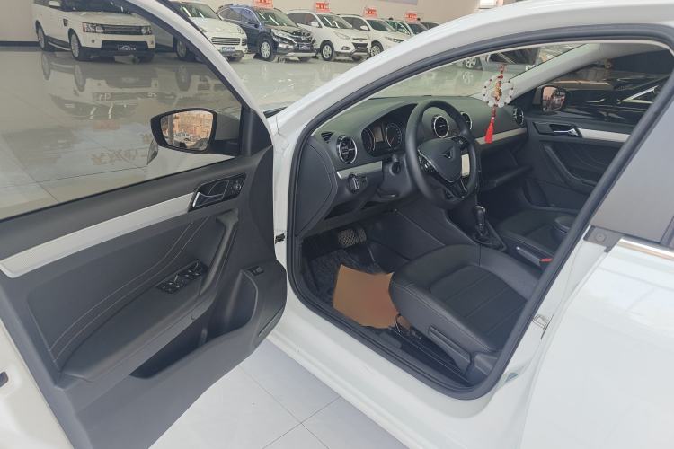 Used Jetta VA3 2021 1.5L Automatic Glory Edition Interior 2