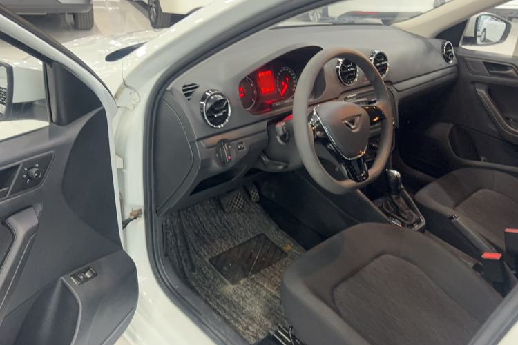 Used Jetta VA3 2021 1.5L Automatic "Upward Journey" Edition Interior 2