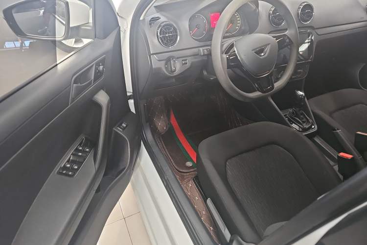 Used Jetta VA3 2021 1.5L Automatic "Upward Journey" Edition Interior 2
