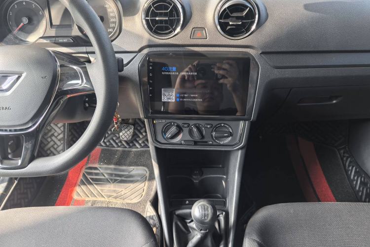 Used Jetta VA3 2021 1.5L Manual Entry-Level Version Interior 3