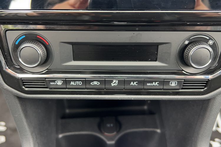 Used Jetta VA3 2021 1.5L Automatic Glory Edition Interior 6