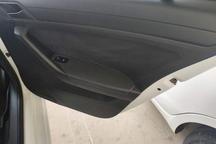 Used Jetta VA3 2021 1.5L Automatic "Upward Journey" Edition Interior 6