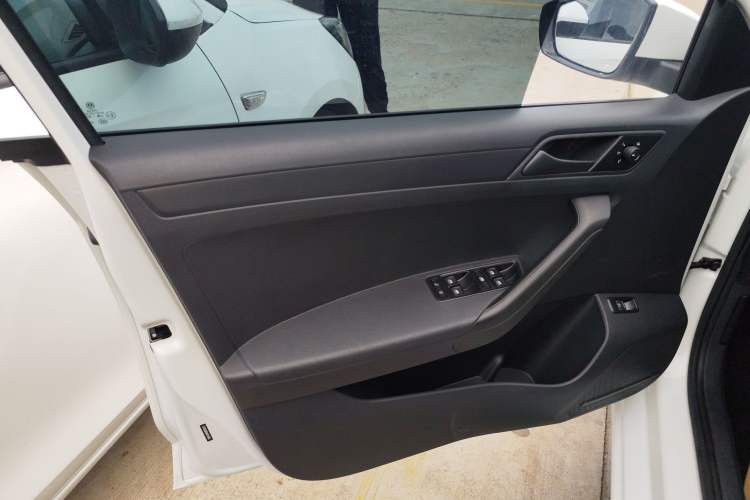 Used Jetta VA3 2021 1.5L Automatic "Upward Journey" Edition Interior 7