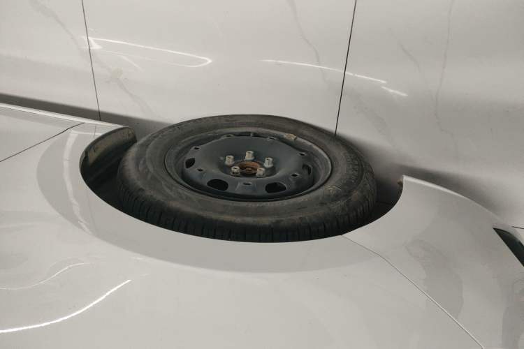 Used Jetta VA3 2021 1.5L Automatic "Upward Journey" Edition Left Front Wheel Hub